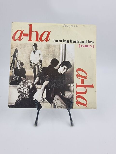 Vinyle 45 tours a-ha Hunting High and Low (Remix)  2 Vulbens (74)