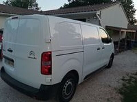 Jumpy JUMPY CAB APPROFONDIE M BLUEHDI 120 BVM6 DRIVER 300 NM 2021 occasion 30700 Arpaillargues-et-Aureillac