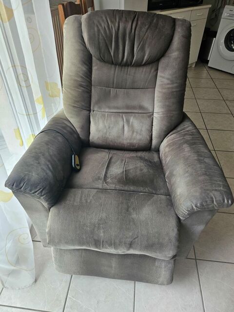 fauteuil électrique confort avec pieds releveur, de cou Baraqueville (12)