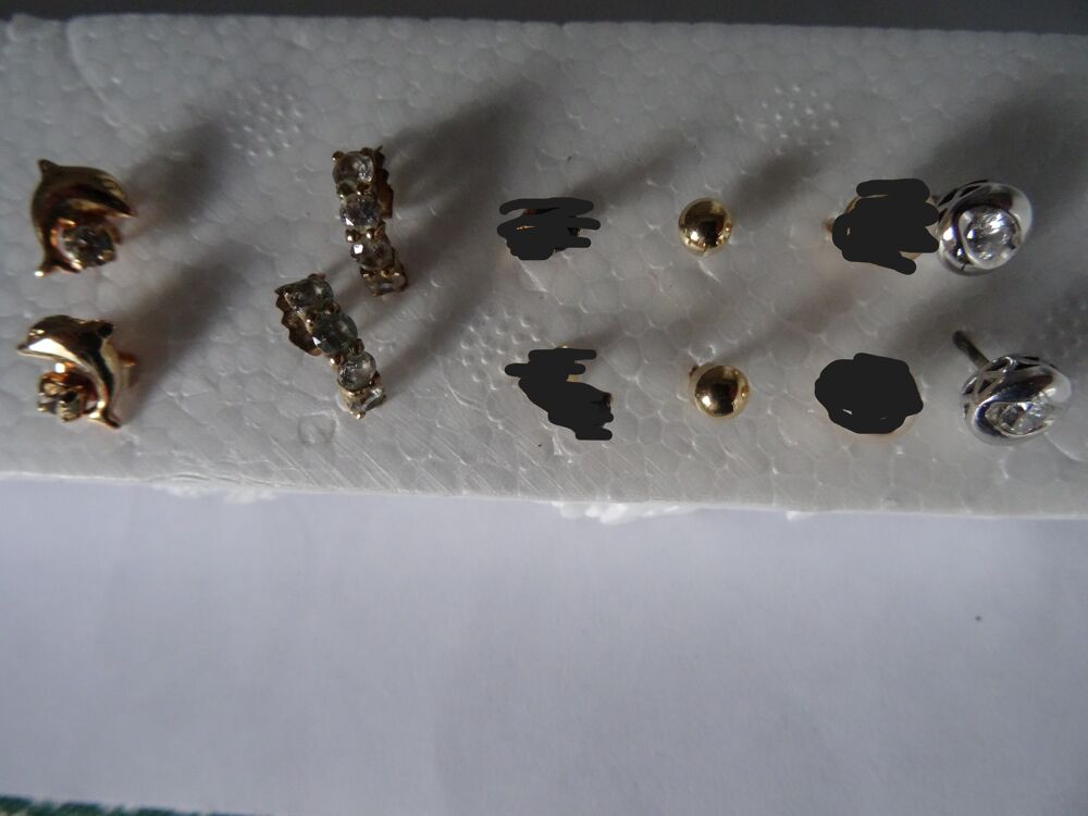 boucles d'oreilles Bijoux et montres