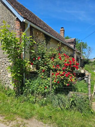 Maison 4 pièces 75 m² · à Charny Orée de Puisaye · 75 m² · 140 000 €