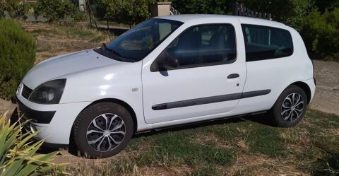 Renault Clio II Clio 1.5 dCi - 65 Authentique 2003 occasion Feurs 42110