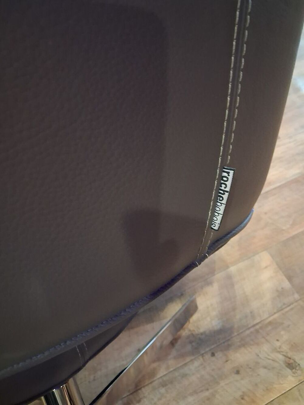 Vans-deux fauteuils nuages roches bobbois Meubles