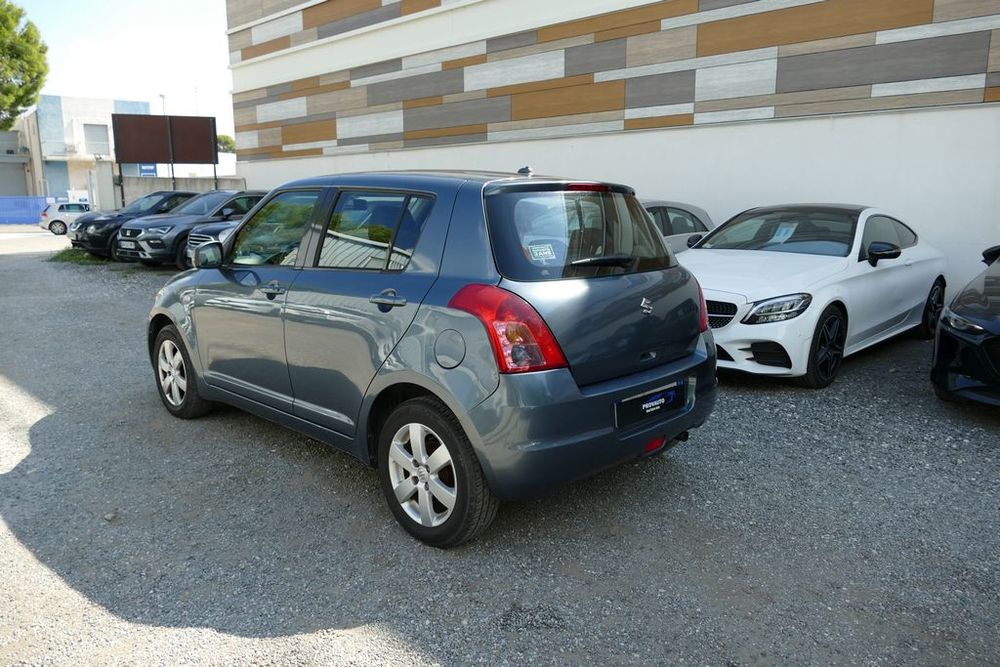 Swift 1.3 GLX 4x4 2008 occasion 13600 La Ciotat