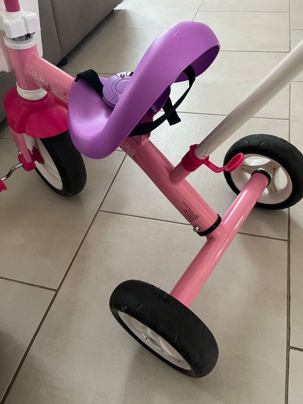 Tricycle chicco 2 en 1 Vélos