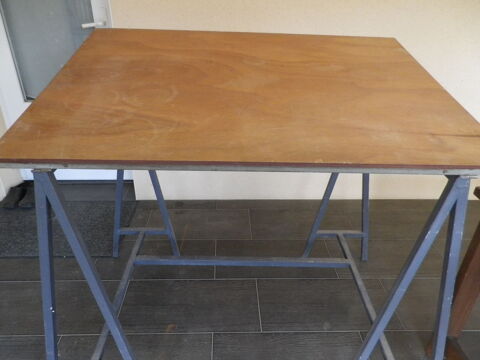 Table bois 20 Ch�teau-Gontier (53)