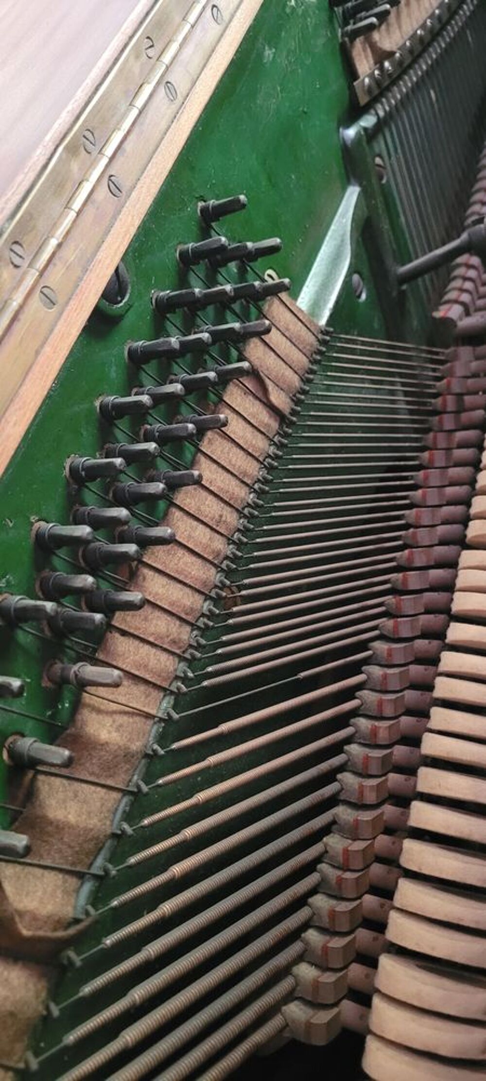 Piano droit Instruments de musique