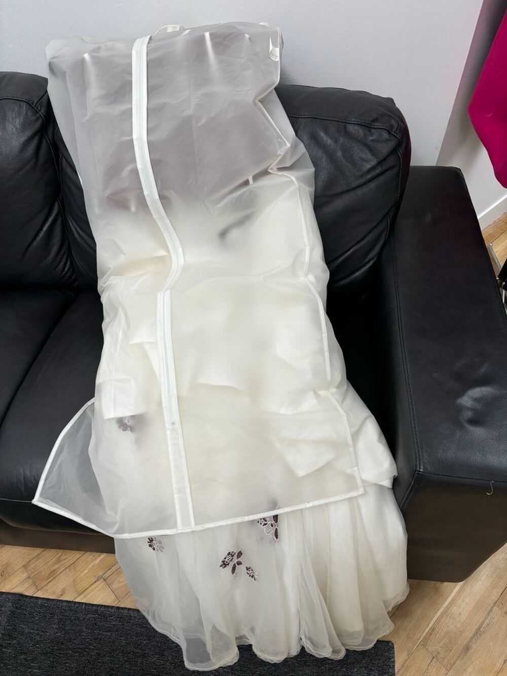 Robe de mari&eacute;e Vêtements