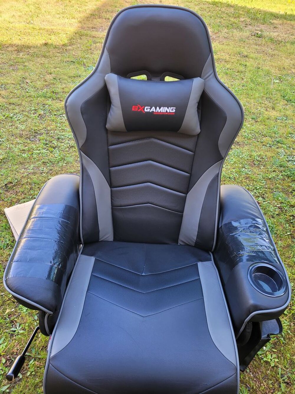 Fauteuil GAMER PLAY 2 - ( Remi en &eacute;tat ) Meubles
