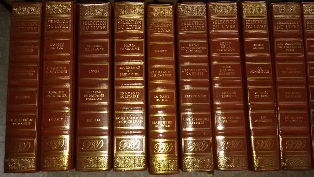 COLLECTION READER'S DIGEST 
Livres et BD