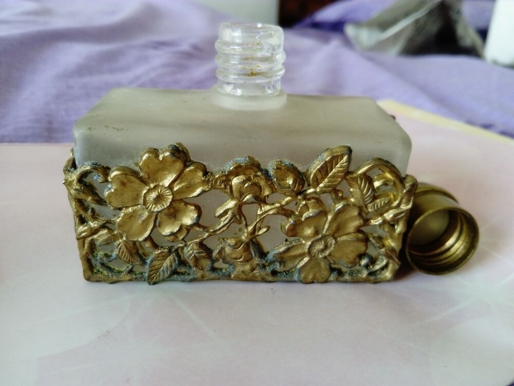 Flacon &agrave; parfum belle &eacute;poque 