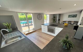  Maison  vendre 8 pices 208 m La seyne-sur-mer