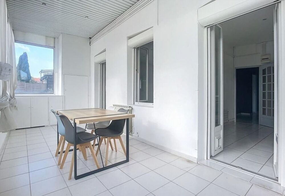 Vente Appartement T3/4 véranda 84 m2 quartier Montolivet Marseille 12