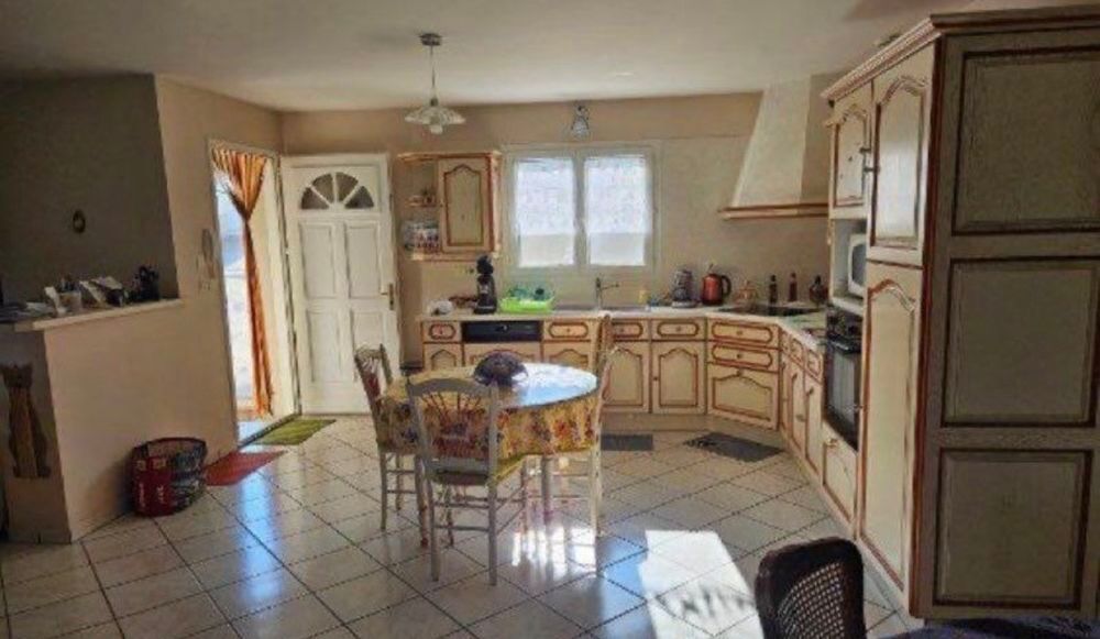 Vente Maison Charmante maison familiale Étables