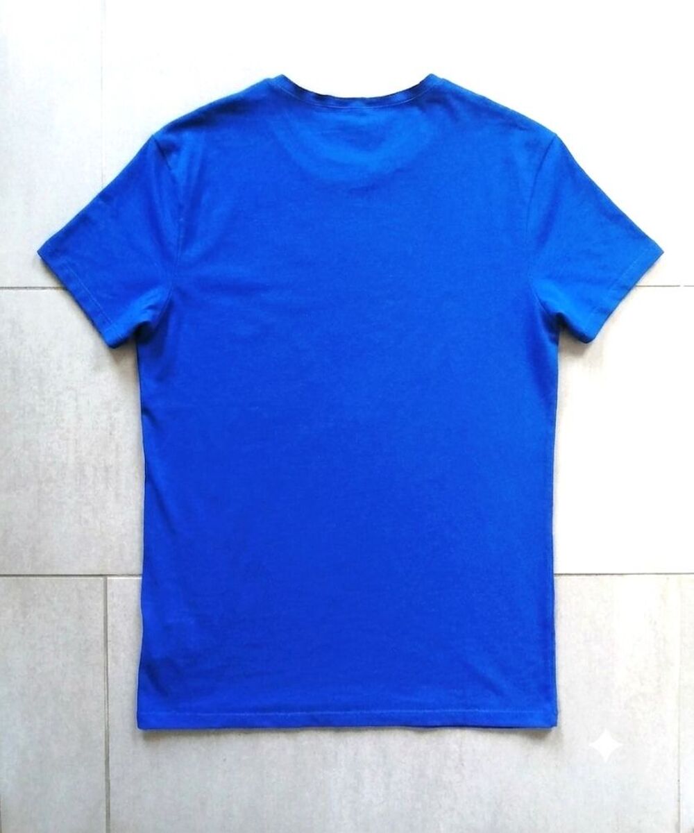 Tee-shirt Guess neuf - Taille M 38 Vêtements