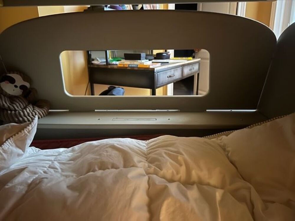 Vendons Lits superpos&eacute;s VW Van Surf Mobilier enfants