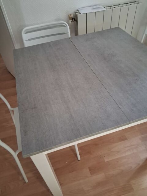 Table 70 Bornel (60)