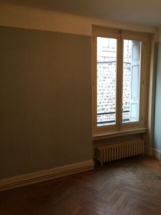  Appartement à louer 3 pièces 44 m²