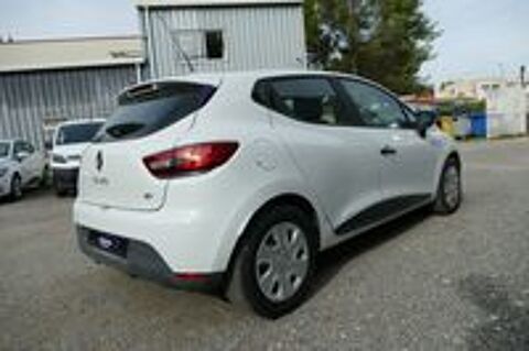 Clio IV CLIO IV SOCIETE DCI 90 ENERGY ECO2 AIR 82G 2015 occasion 13600 La Ciotat
