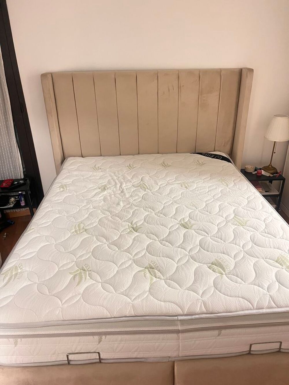 lit coffre tokyo beige Meubles