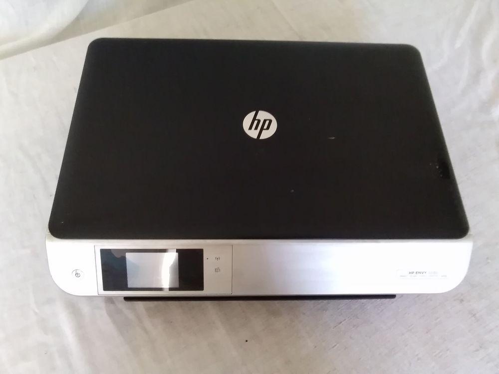Imprimante HP Envy 5530 Matériel informatique