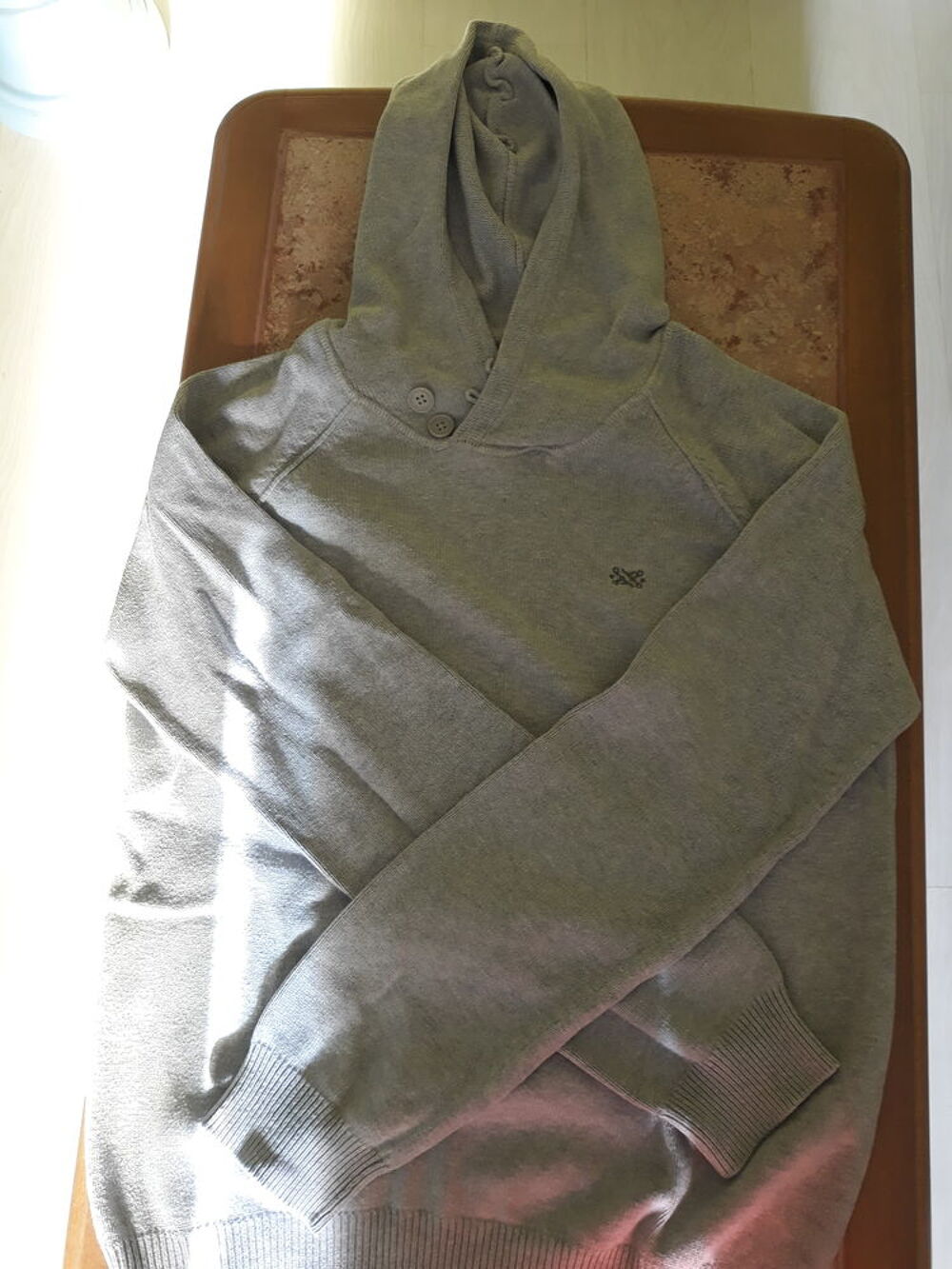 pull gris Vêtements