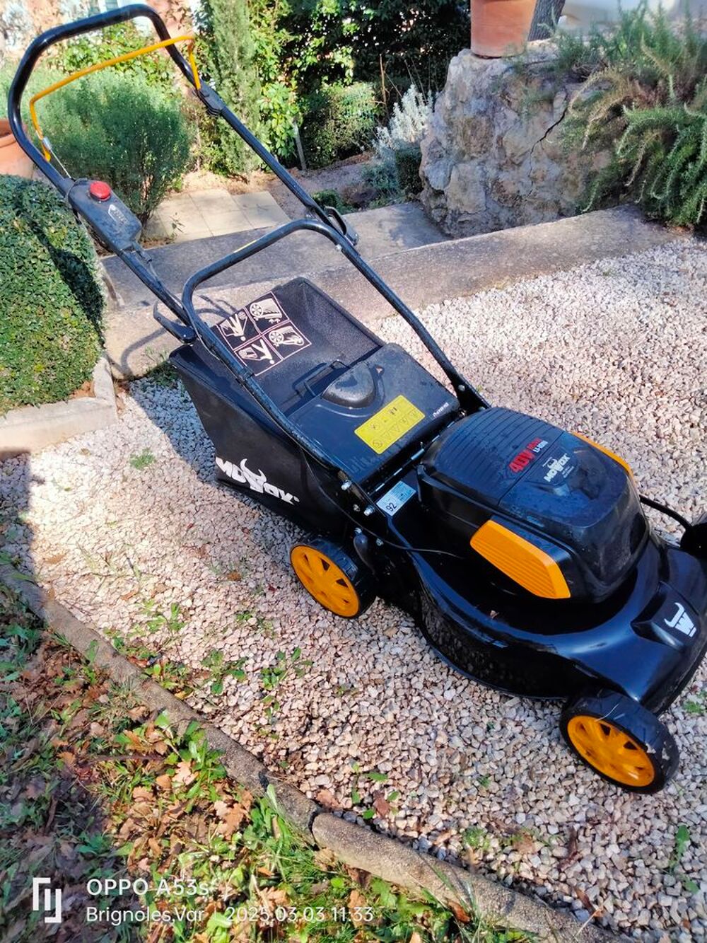 tondeuse &agrave; batterie Jardin