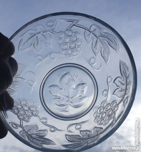 bol en verre décor vigne Achenheim (67)