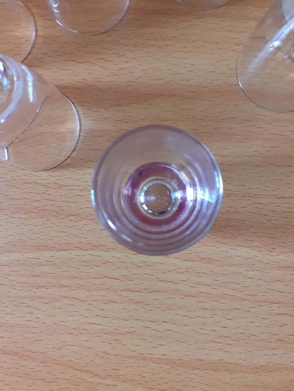 Lot de 6 verres &agrave; liqueur tr&egrave;s anciens 
