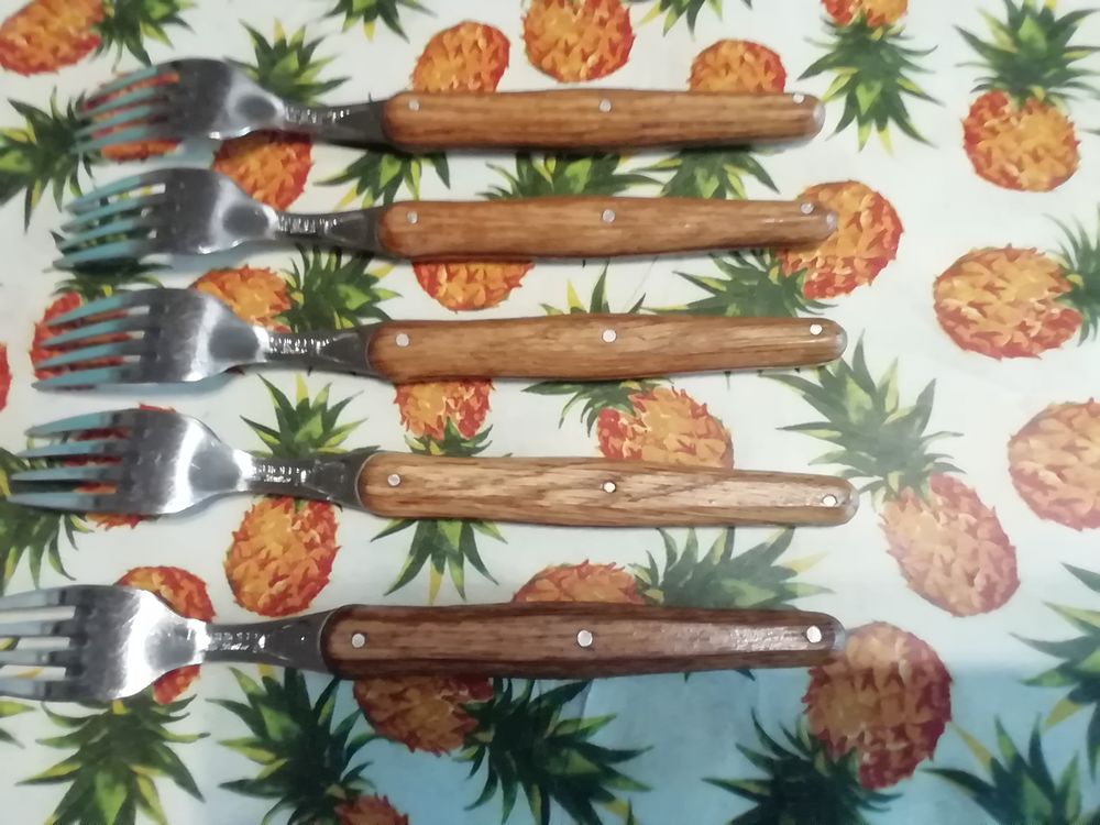 Fourchettes de qualit&eacute; LAGUIOLE JEAN DUBOST Cuisine