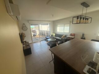  Appartement à louer 3 pièces 65 m²
