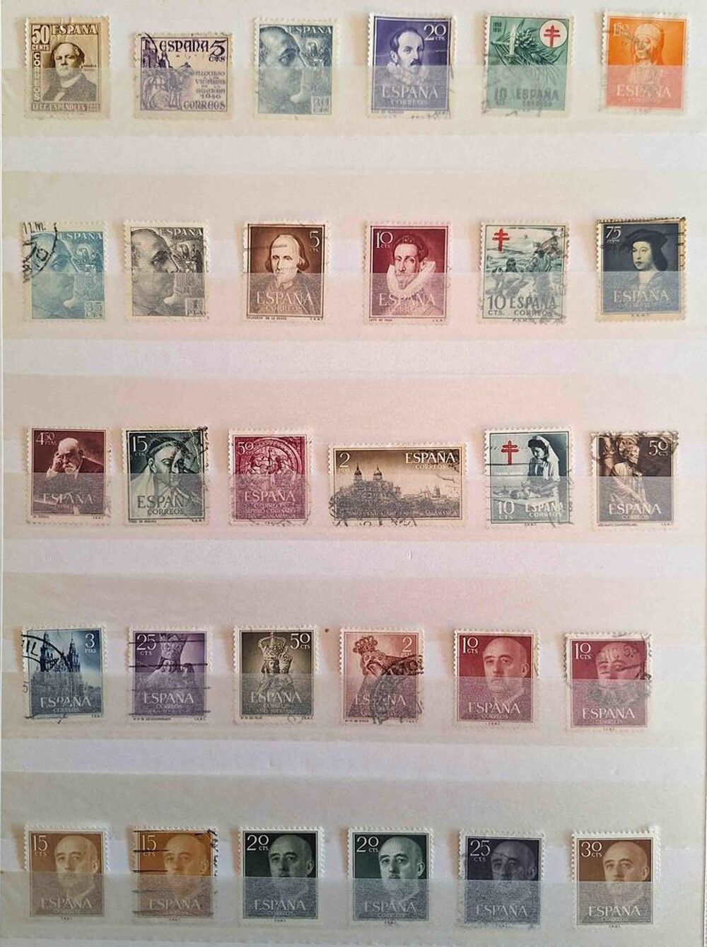 S&eacute;rie de timbres de collection d'Espagne 