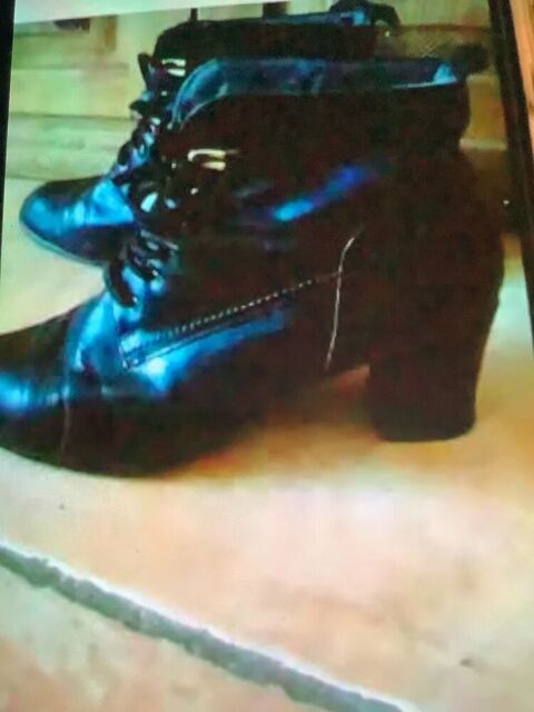 Bottines à lacets 15 Six-Fours-les-Plages (83)