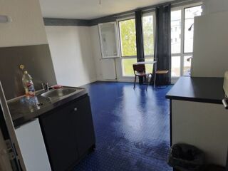  Appartement à louer 1 pièce 30 m²