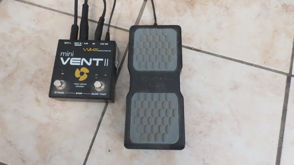 Hammond SK2 + P&eacute;dale leslie N&eacute;o minivent2 Instruments de musique