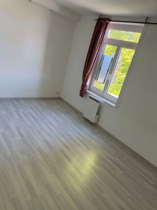 Vente Maison CHARMANTE MAISON 5 PIÈCES COUR PLEIN SUD CROIX LIMITE Croix