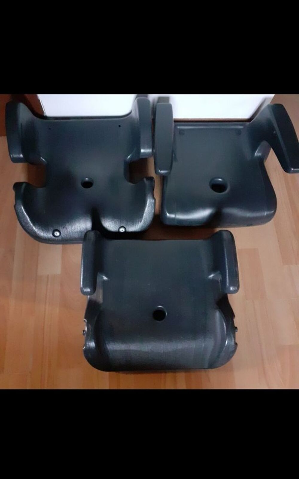 Lot de rehausseurs enfants NF
Pu�riculture