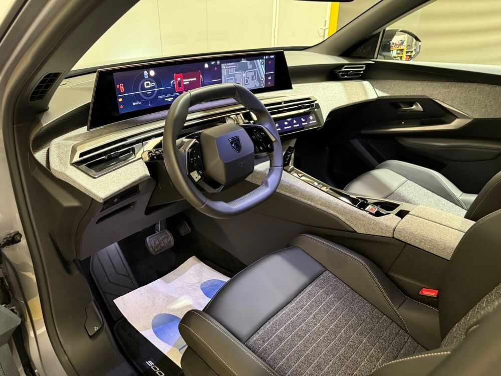 5008 PEUGEOT III 1.2 HYBRID 145 ALLURE E-DCS6 2024 occasion 31100 Toulouse