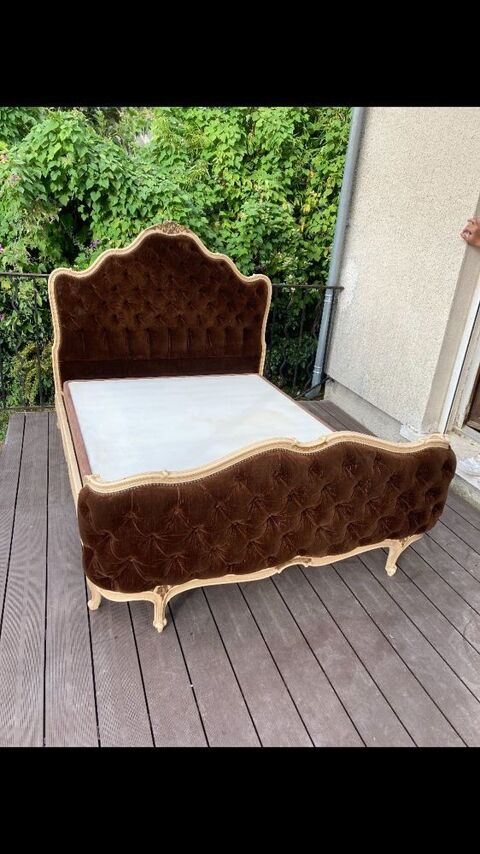 Lit ancien Louis XV ou XVI 200 Pzenas (34)