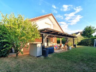  Villa à vendre 6 pièces 147 m²