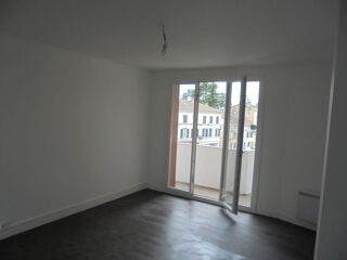  Appartement � louer 4 pi�ces 65 m�