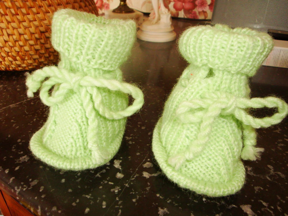 3 paires de petits chaussons fait main Vêtements enfants