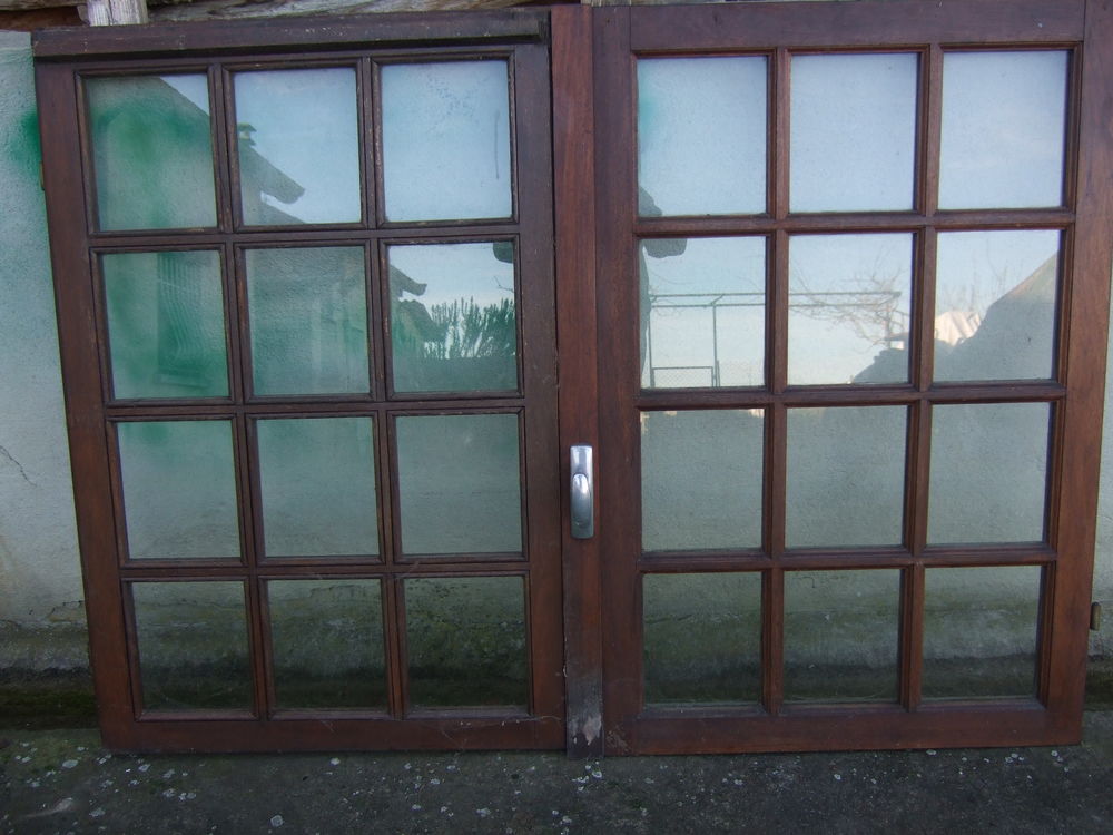 VANTAUX FENETRES, VOLETS BOIS Bricolage