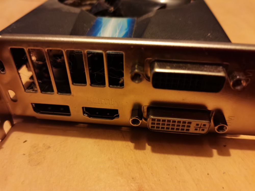 Sapphire Radeon R9 270X - Vapor X Matériel informatique