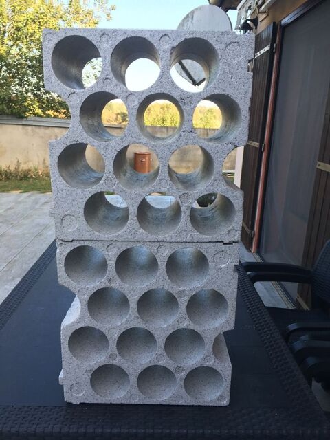 range bouteilles 0 Frotey-l�s-Lure (70)