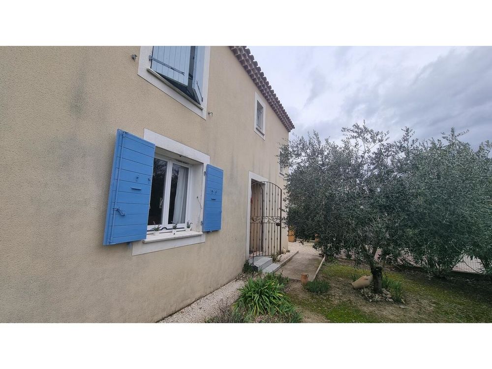� vendre  Maison Cheval-Blanc (84460)