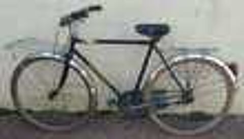 ancien v&eacute;lo LAPIERRE porteur facteur poste &agrave; restaurer Vlos