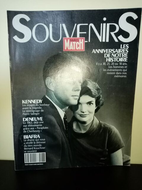 Souvenirs Paris Match de D�cembre 1988 - Kennedy / Deneuve / 10 Angers (49)