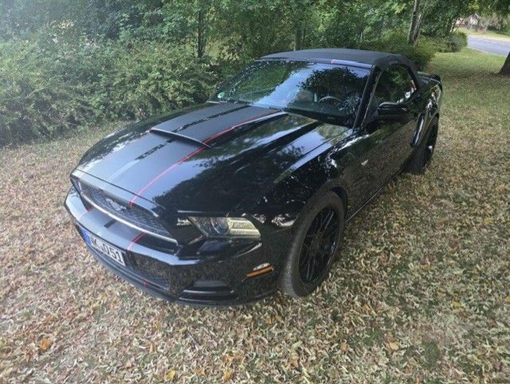 Mustang V6 2013 occasion 25420 Bart