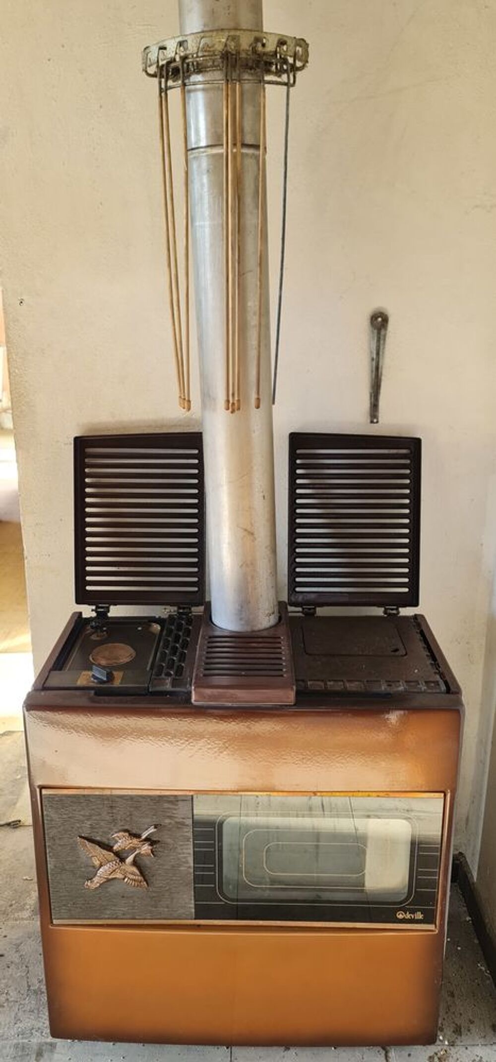 Po&ecirc;le a mazout Deville Electroménager